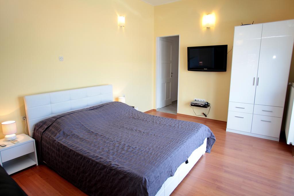 Rooms Carija Trogir Habitación foto